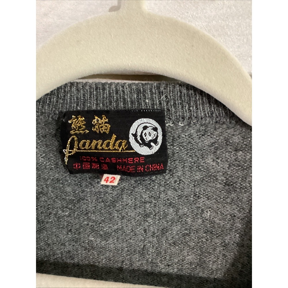 VTG Panda 100% Cashmere Sweater Size 42 Gray 70s 80s Fast Shipping - Picture 2 of 5